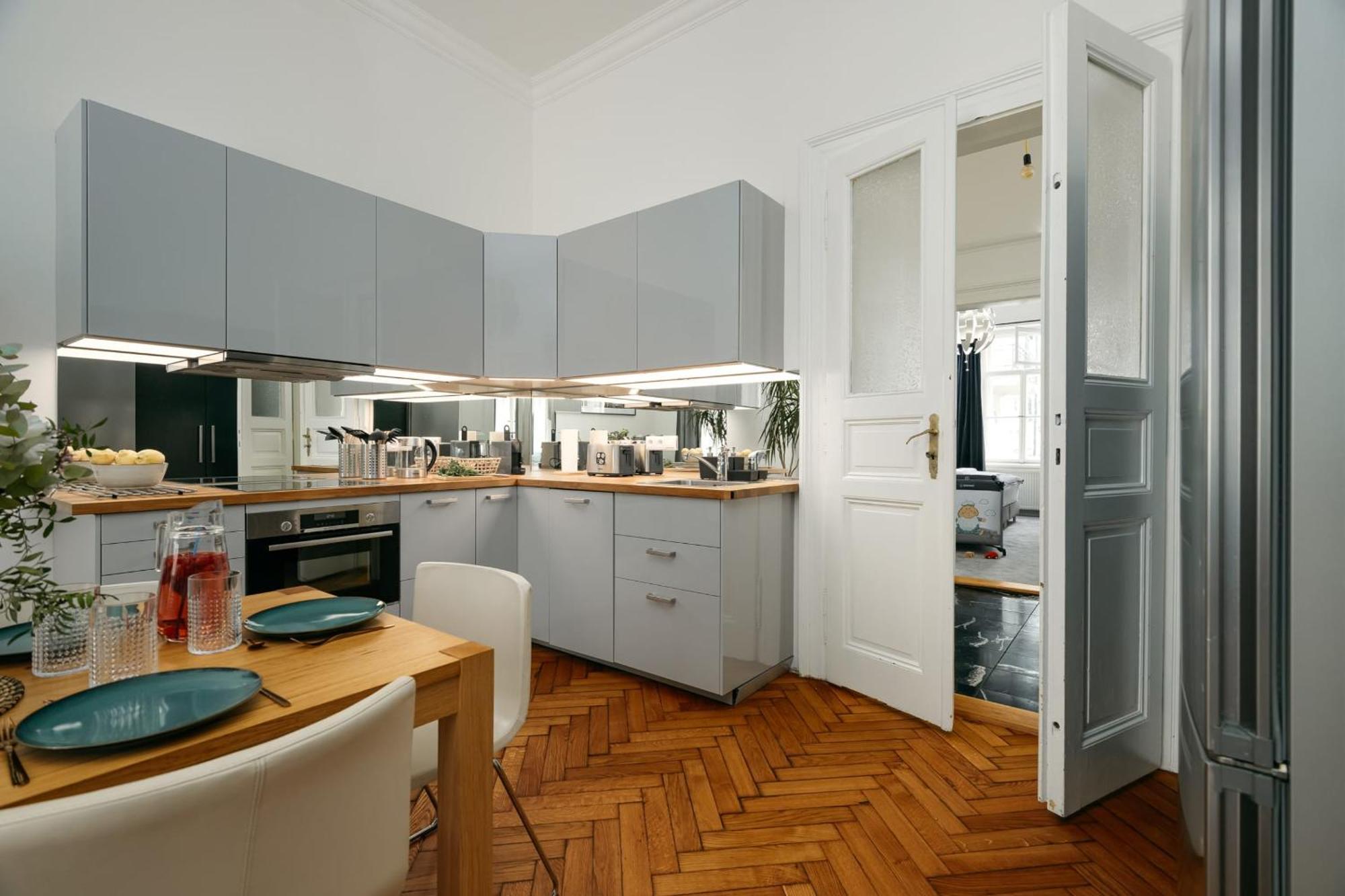 Comfortable And Cosy Apt A Few Steps From Dancing House And Naplavka Dance Prague Ngoại thất bức ảnh