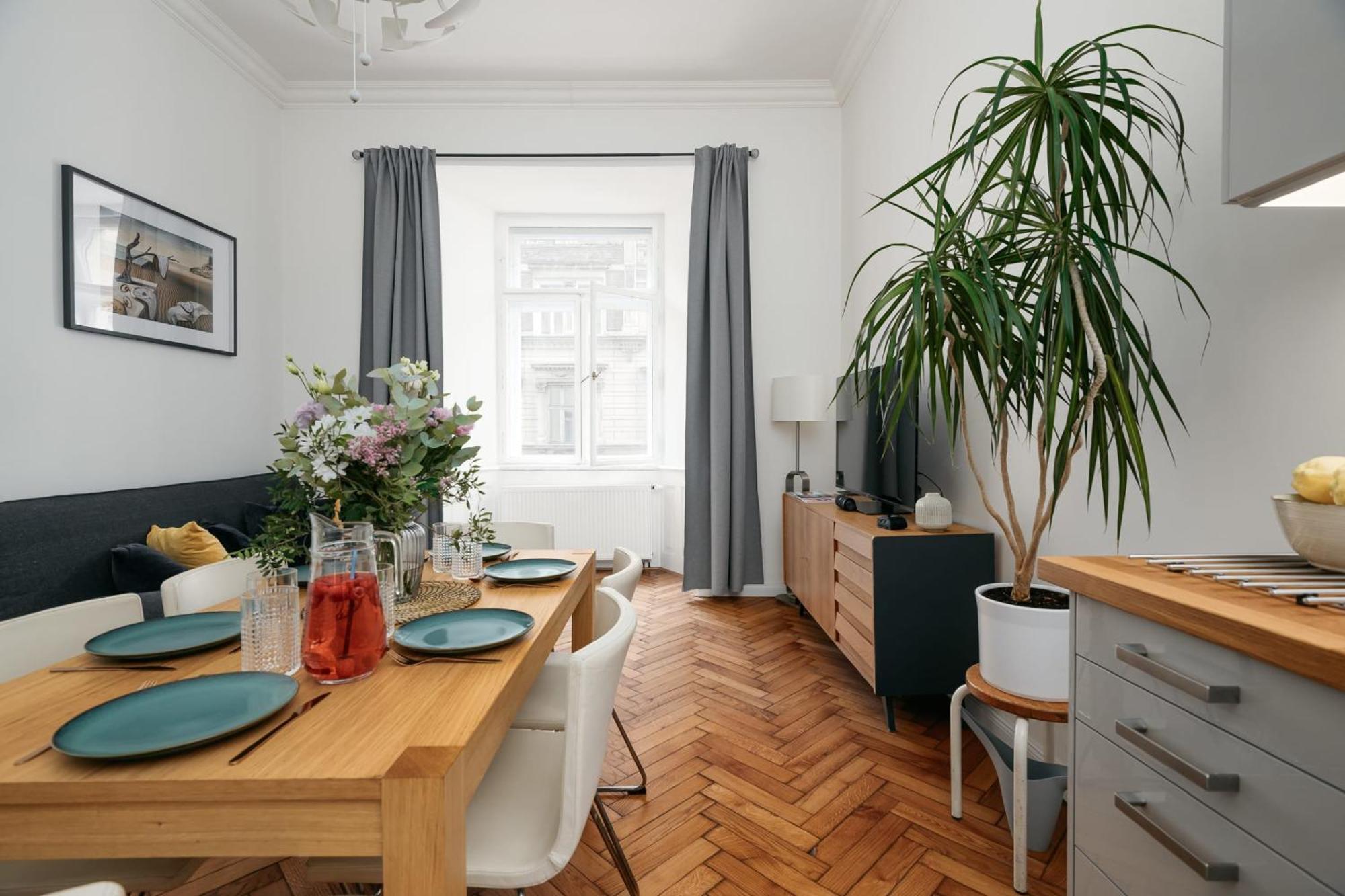 Comfortable And Cosy Apt A Few Steps From Dancing House And Naplavka Dance Prague Ngoại thất bức ảnh